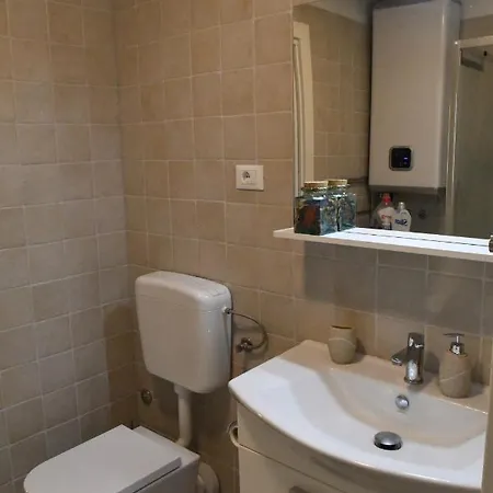 Arte Apartment *